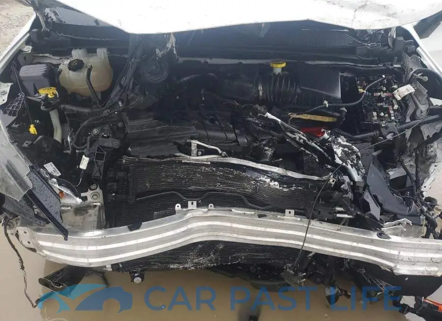 2C4RC1CG5NR162782# 12