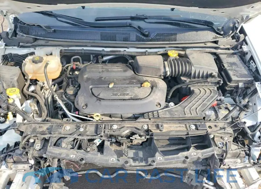 2C4RC1CGXNR218571# 11