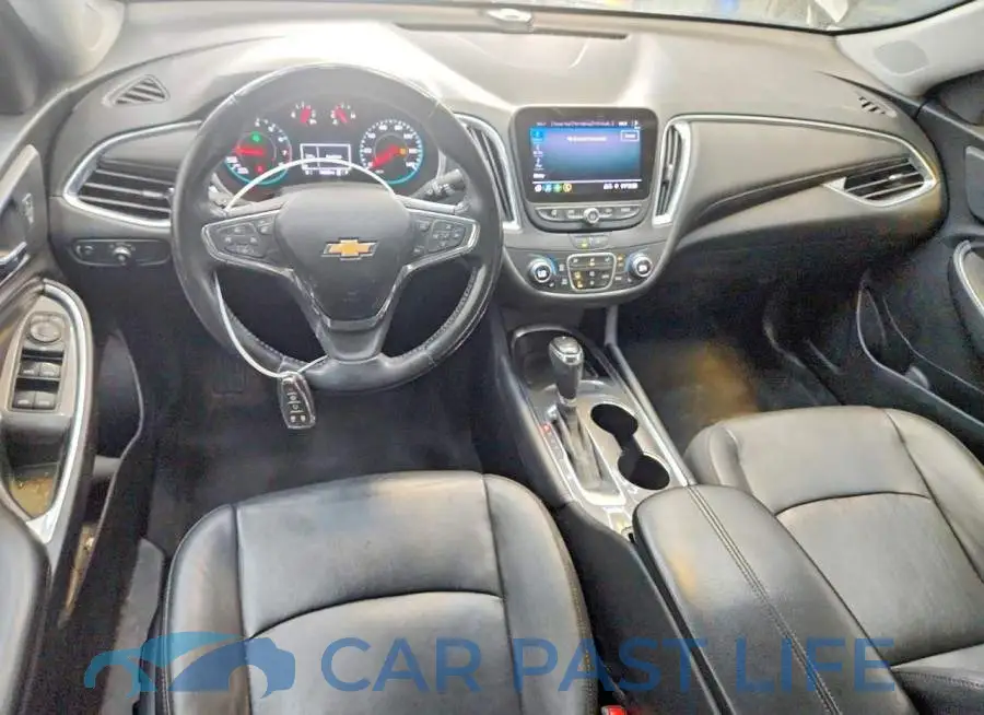 1G1ZD5ST8LF136290# 8