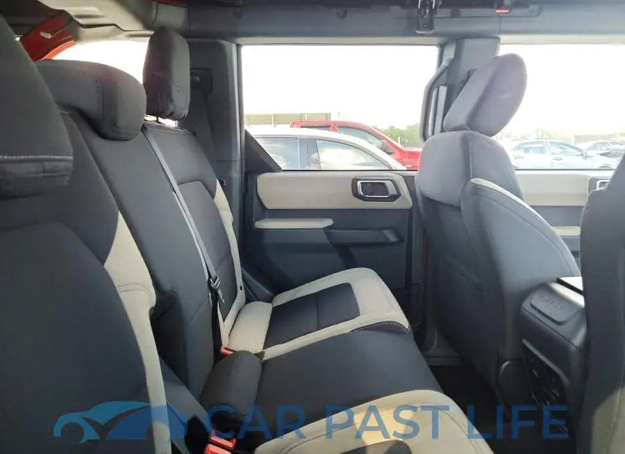 1FMDE5BH5NLA99760# 11