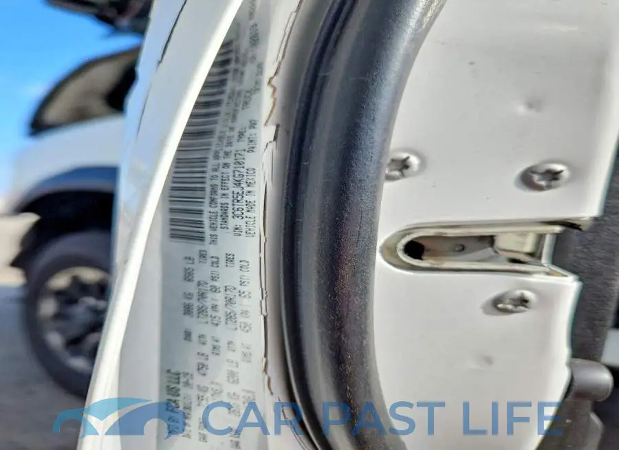 3C6TR5EJ4KG710171# 12