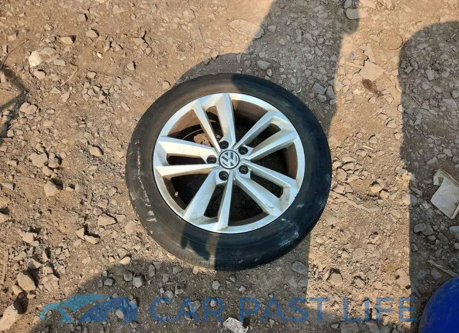 1VWAA7A36MC010245# 12