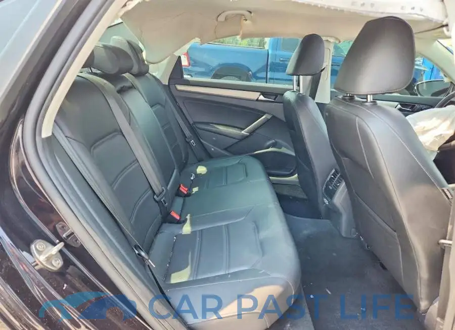 1VWSA7A31MC005880# 10