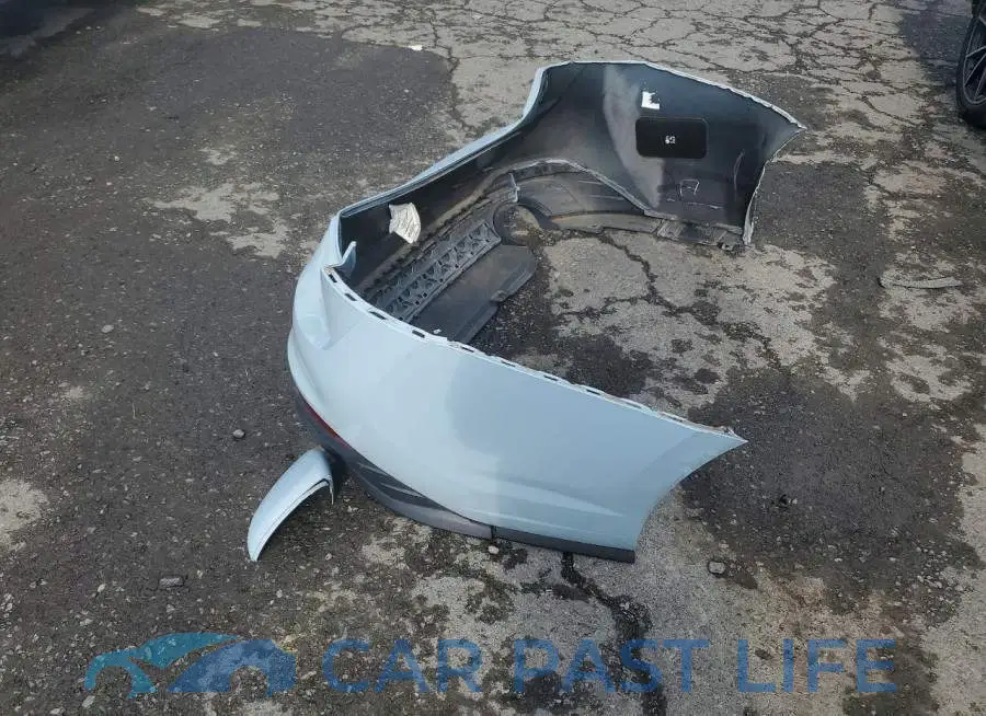 3VW2T7BUXSM045226# 12