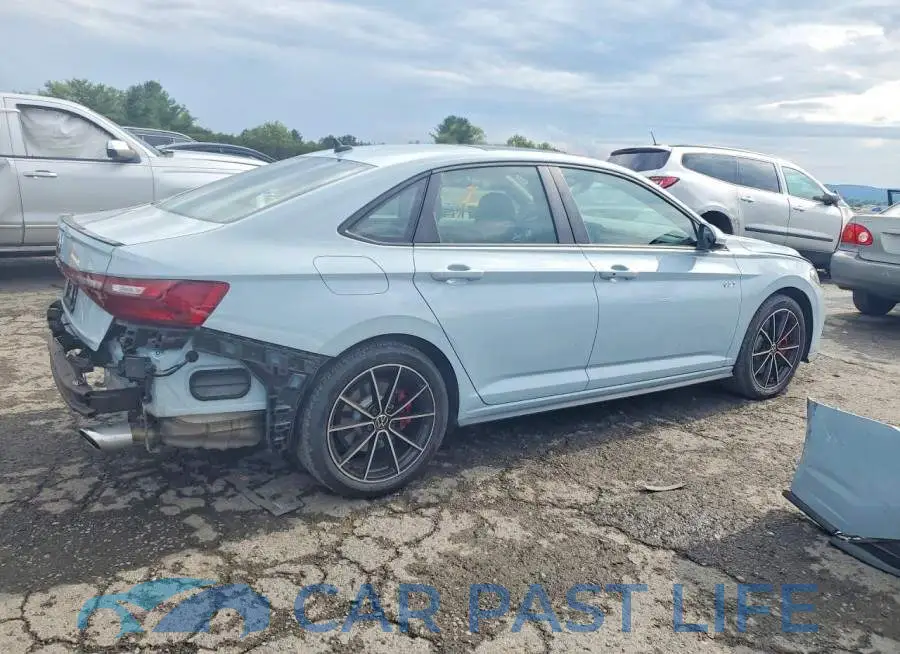 3VW2T7BUXSM045226# 3