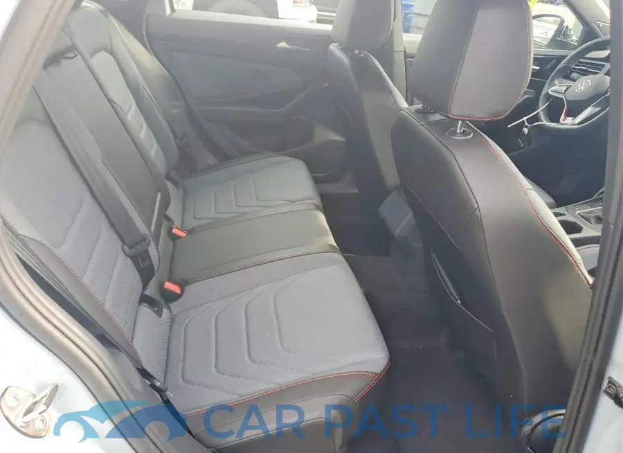3VW2T7BUXSM045226# 10