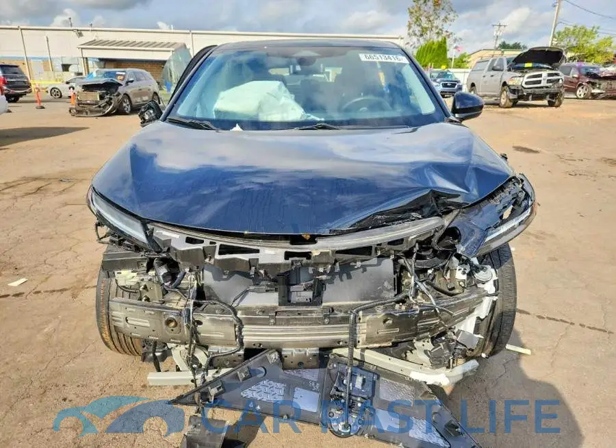 JN1DF0BB8RM738037# 5