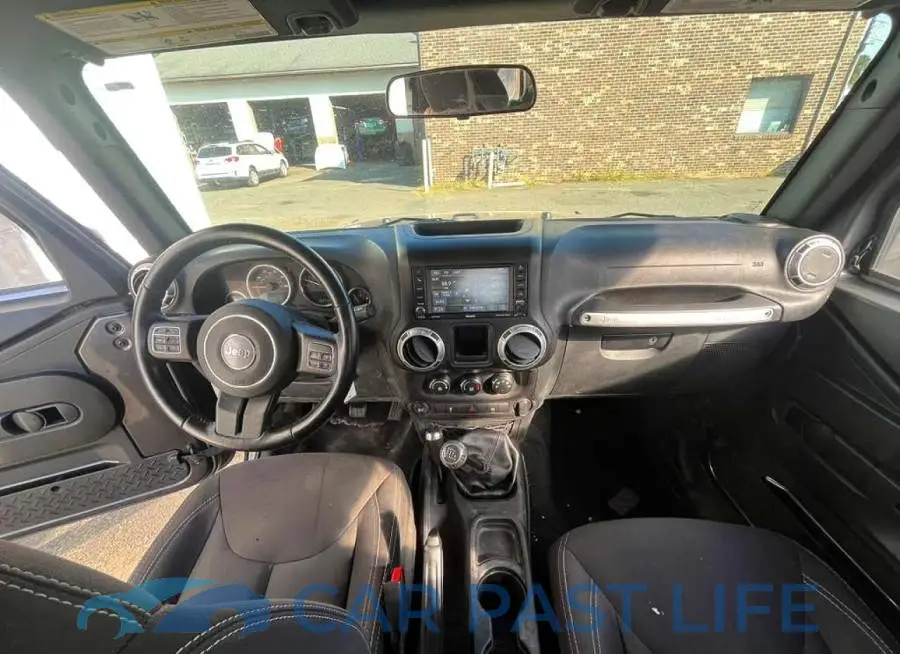 1C4BJWCG5HL509318# 7