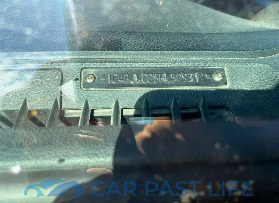1C4BJWCG5HL509318# 12