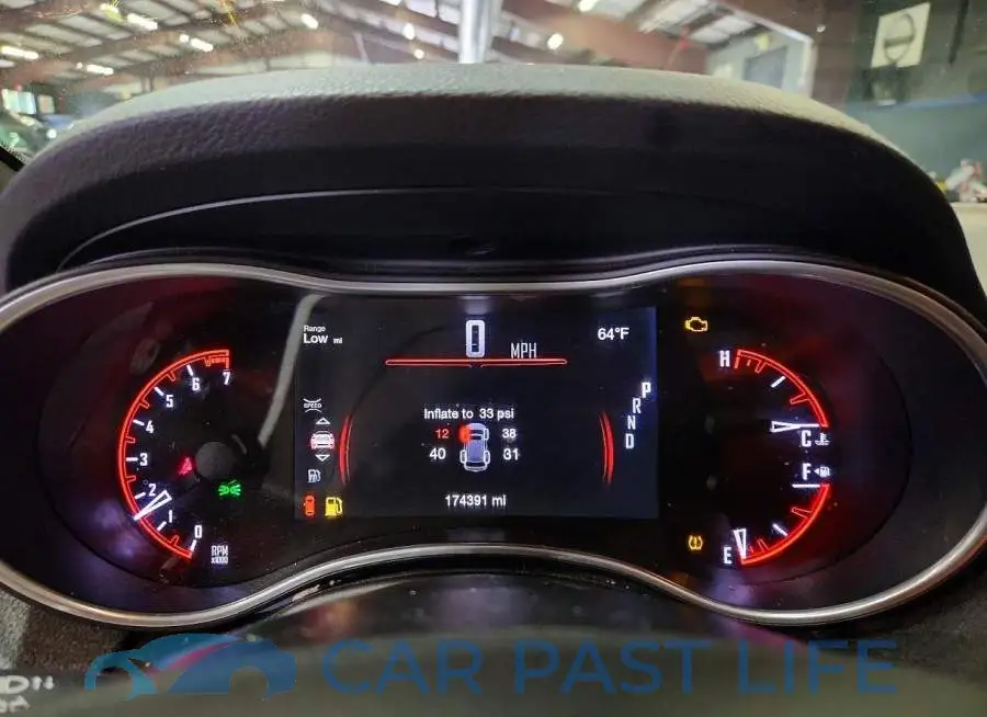 1C4RDJAG7LC230330# 9