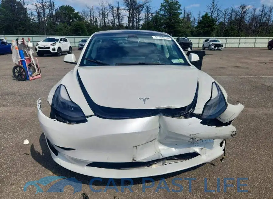5YJ3E1EB0NF317963# 5
