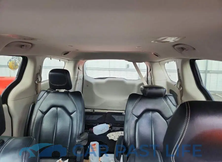 2C4RC1BG6NR186297# 10