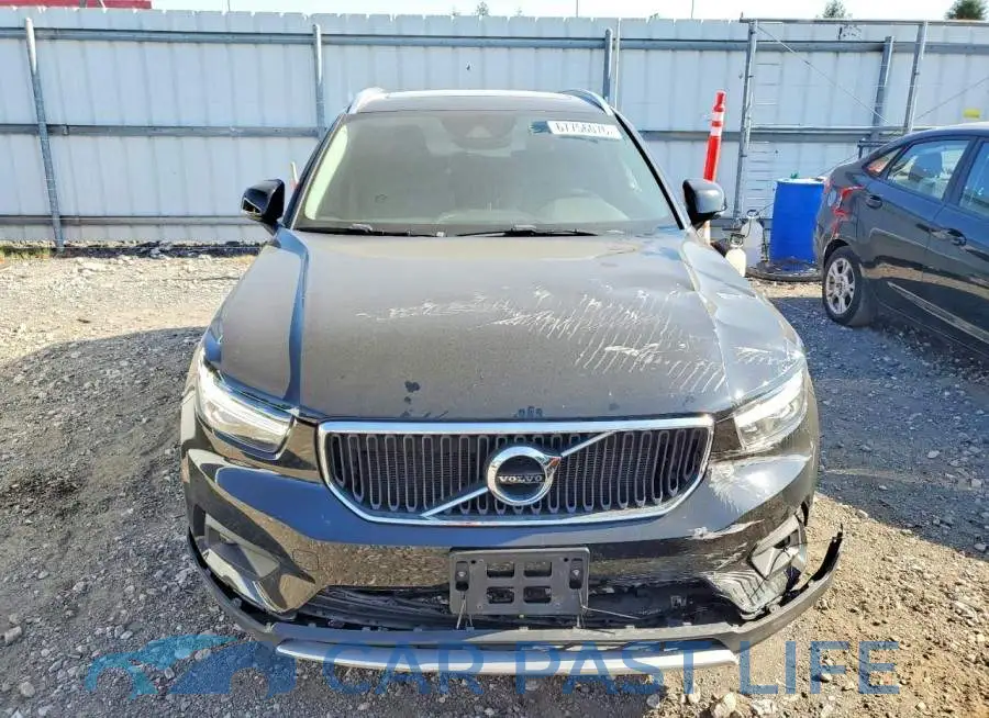 YV4162UK3M2424922# 5