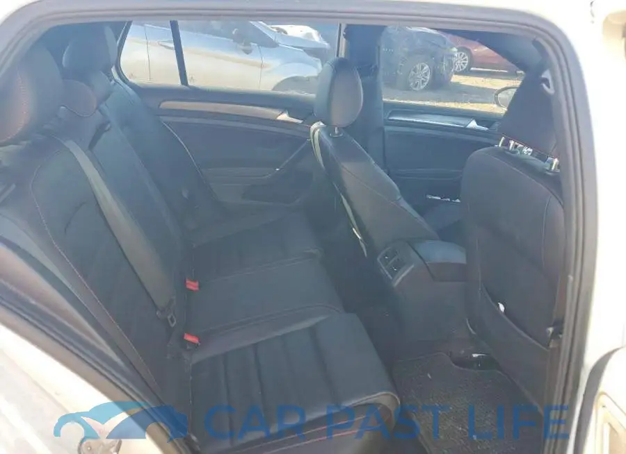 3VW447AU2JM275848# 11
