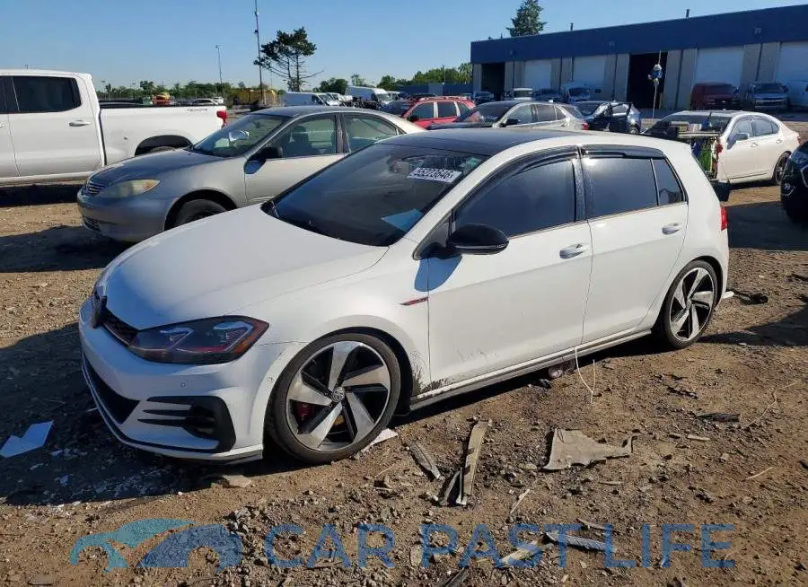 3VW447AU2JM275848# 1