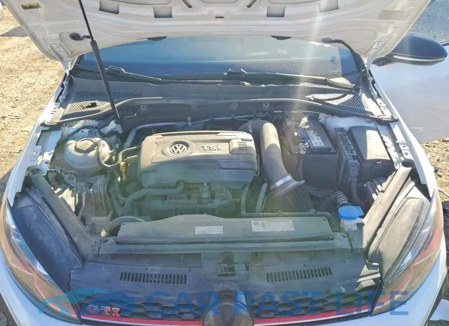 3VW447AU2JM275848# 12