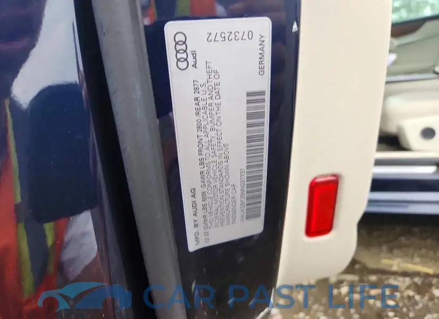 WAUK2BF25NN037737# 12