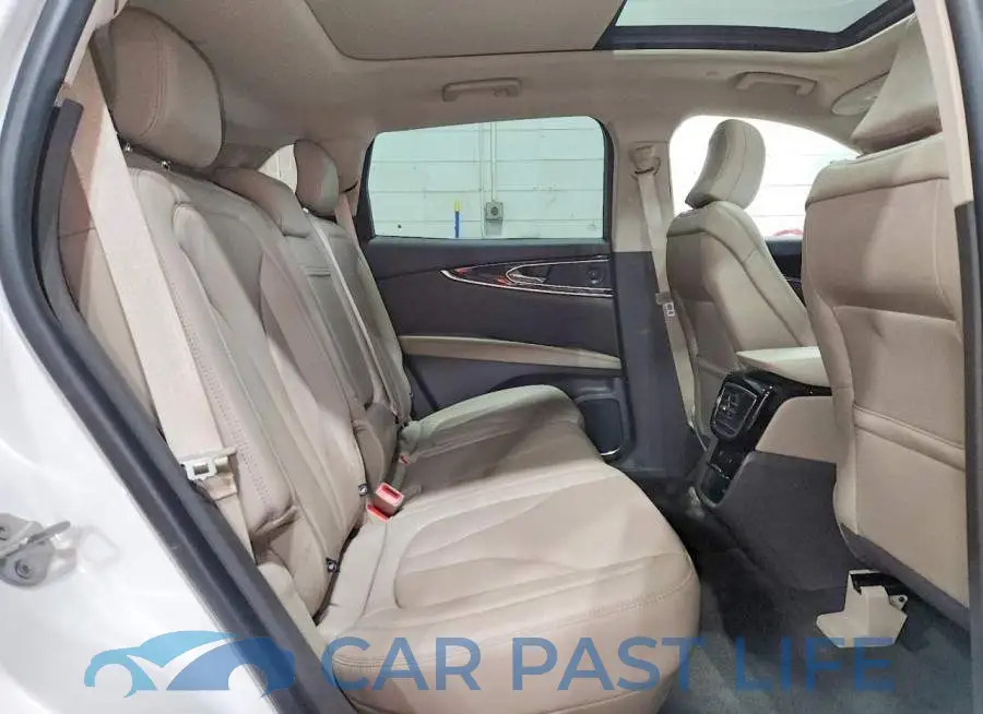 2LMPJ8KP6PBL22252# 11
