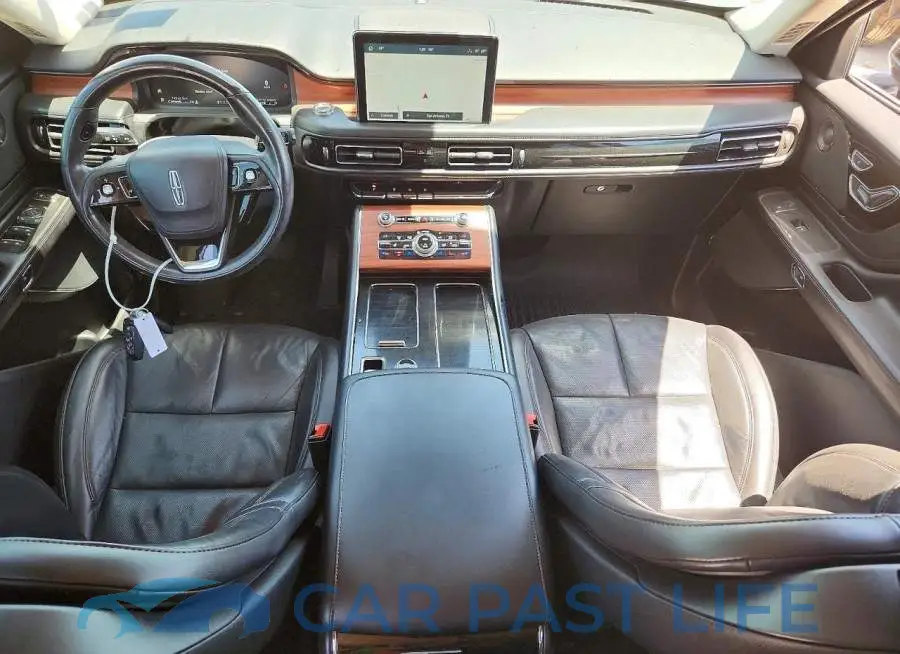5LM5J7XC6LGL13196# 8