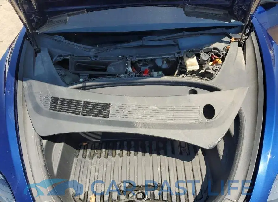5YJ3E1EAXPF385309# 11