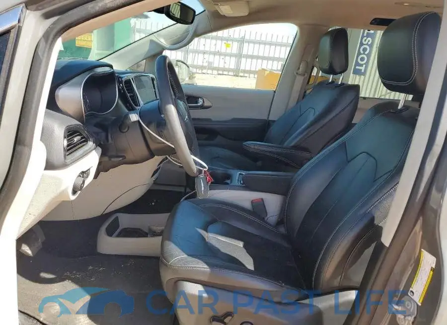 2C4RC1BG5NR141478# 7