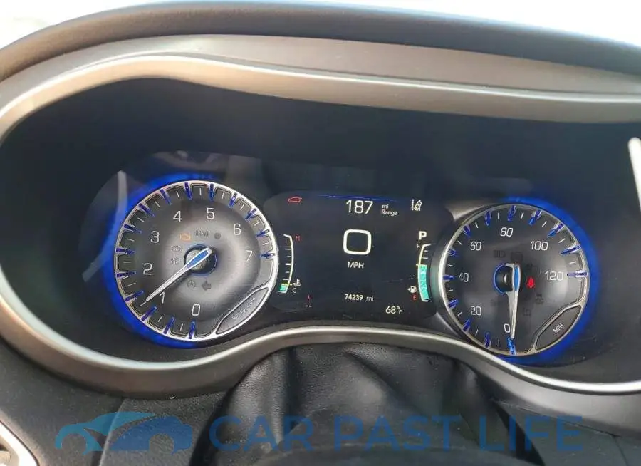 2C4RC1BG5NR141478# 9