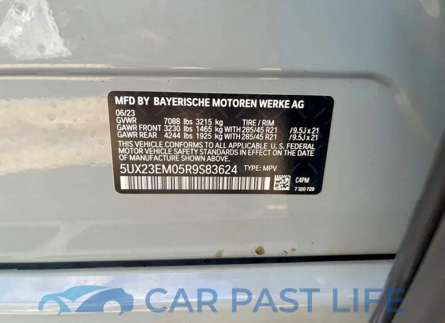 5UX23EM05R9S83624# 13