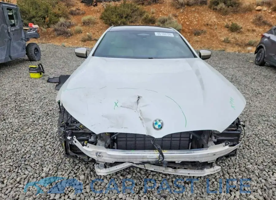 WBAGV8C09NCJ17394# 5