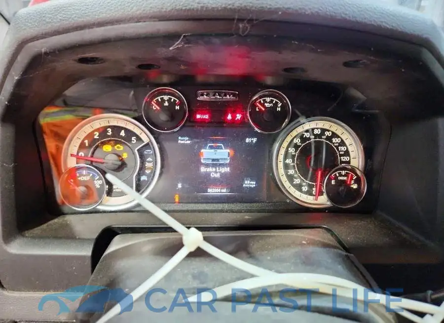 3C6UR5DL1JG415082# 9