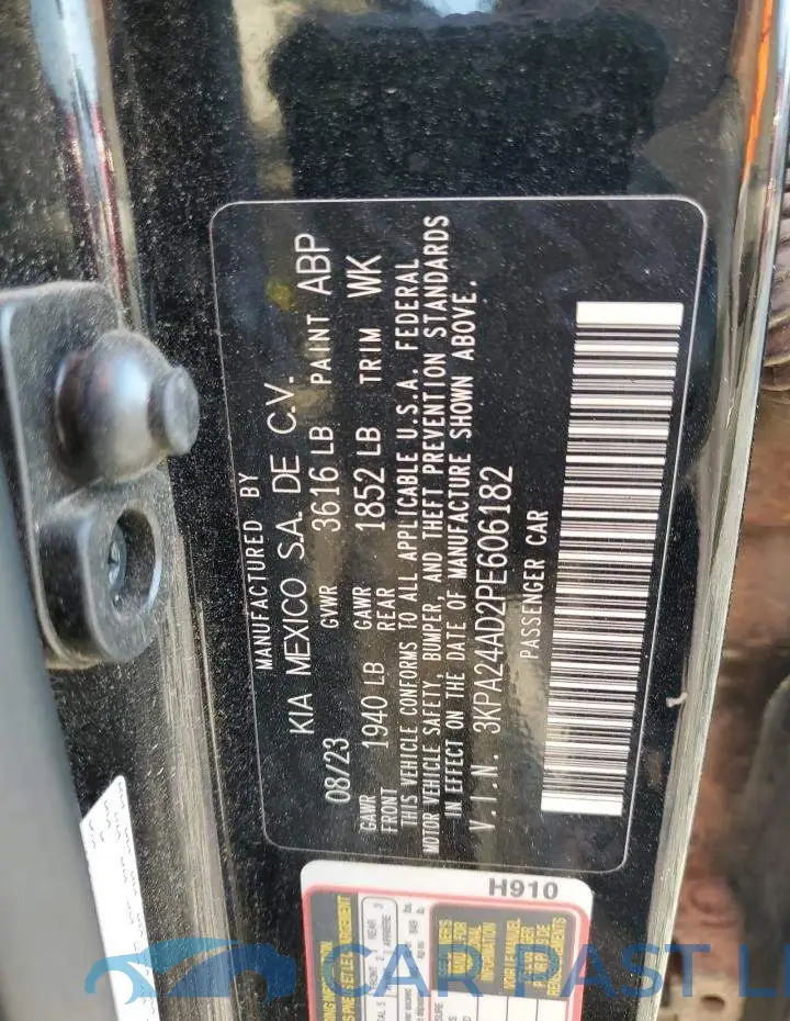 3KPA24AD2PE606182# 12