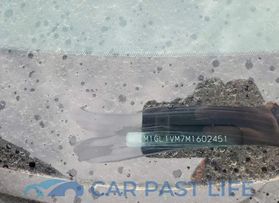 JM1GL1VM7M1602451# 12