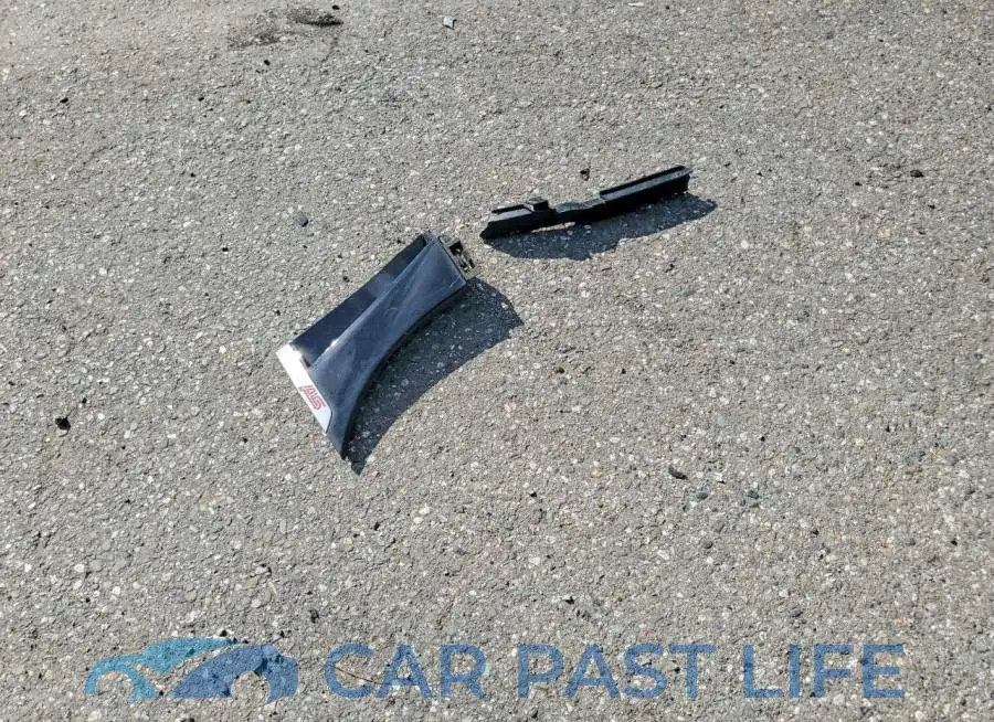 JF1VA2S66L9817799# 12