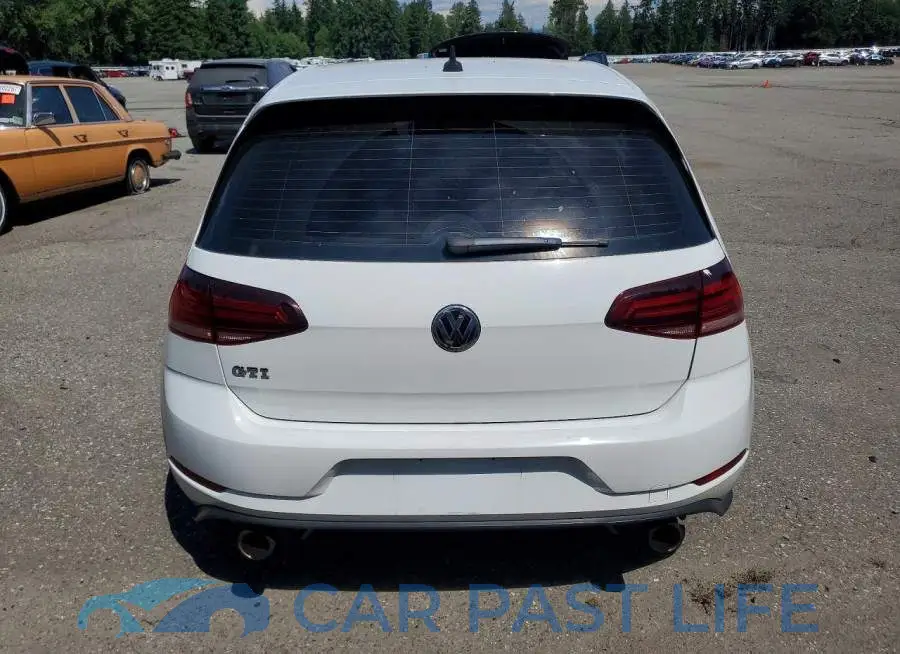 3VW447AUXJM266072# 6