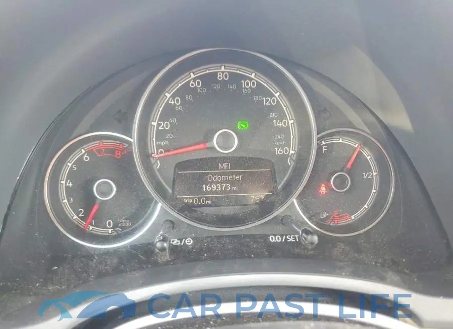 3VW5DAAT3KM502202# 9