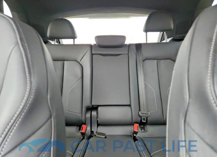 WA1DECF32S1039881# 10
