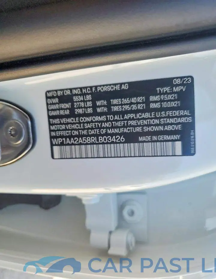 WP1AA2A58RLB03426# 12