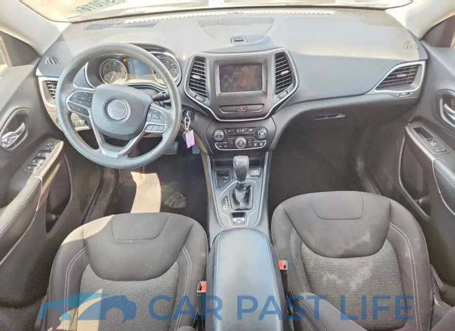 1C4PJLCB4KD265851# 8