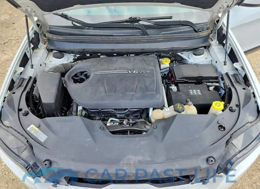 1C4PJLLXXKD384063# 12