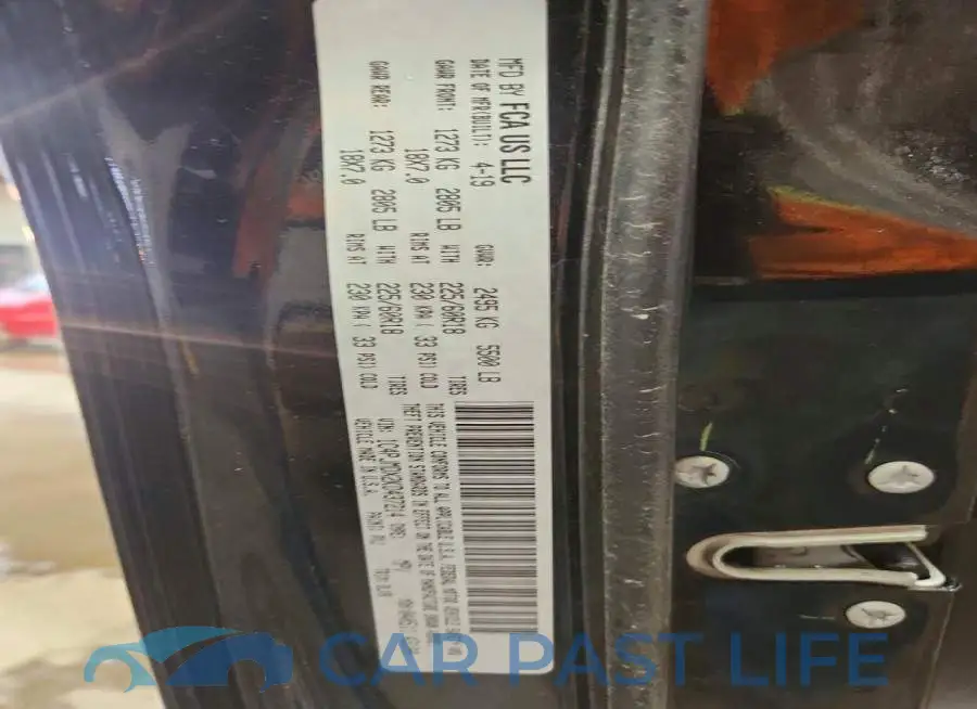 1C4PJMDX2KD437214# 12