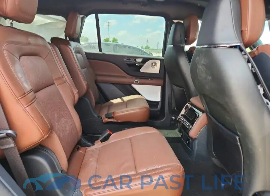 5LM5J7XC6SGL16419# 11