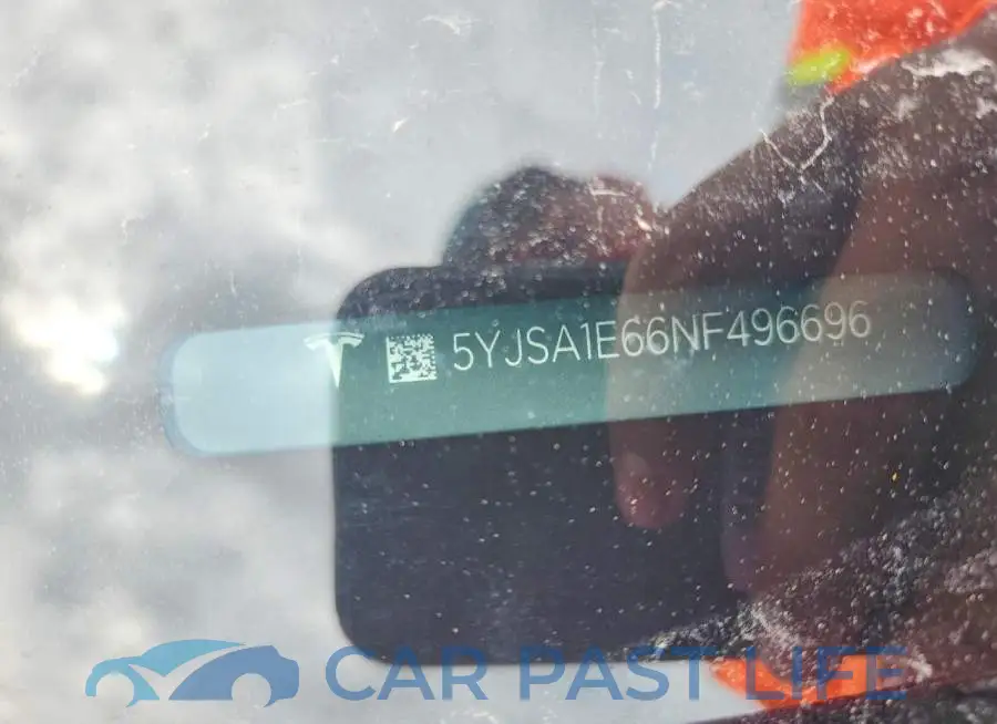 5YJSA1E66NF496696# 12