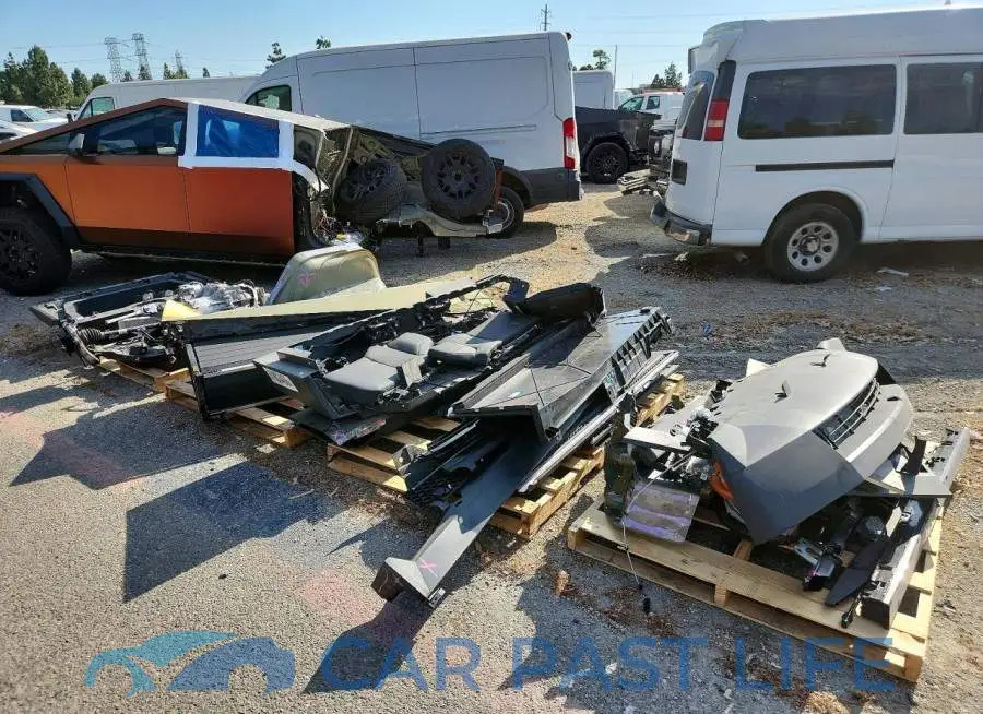 7G2CEHED4RA011892# 13