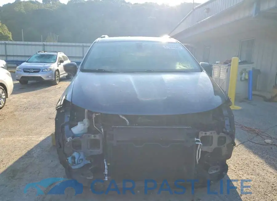2C4RC1DG9MR515330# 5