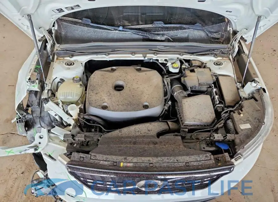 YV4162UM5L2348653# 11