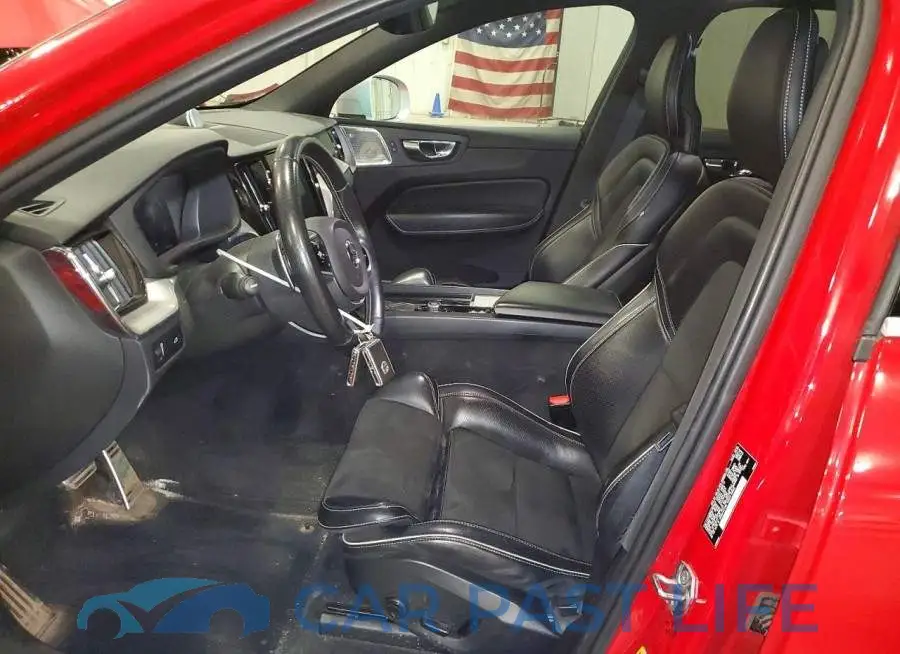YV4A22RM9J1076437# 7