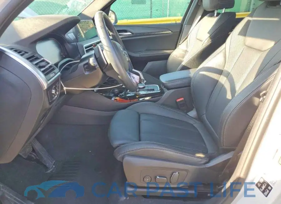 5UX53DP04R9V67684# 7
