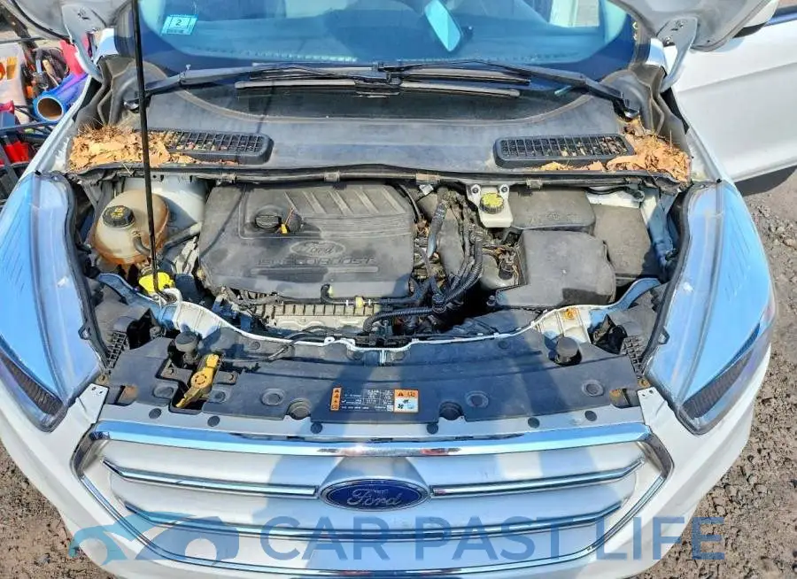 1FMCU9GD8JUD60542# 12