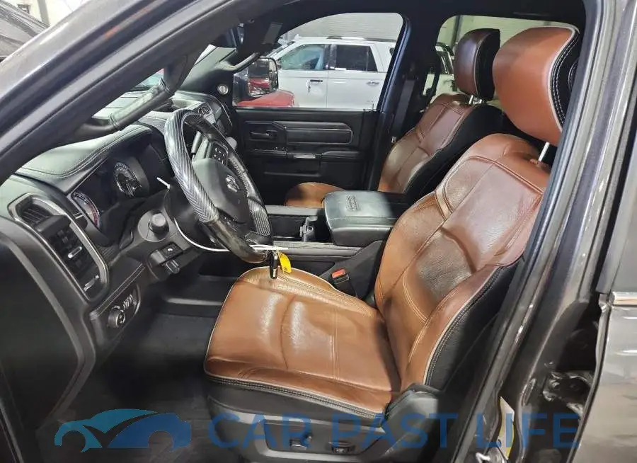 3C63R3RL8KG602085# 7
