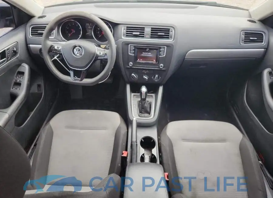 3VW2B7AJXHM212364# 8
