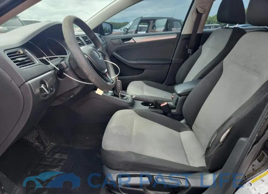 3VW2B7AJXHM212364# 7